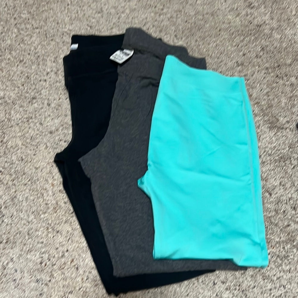 Legging bundle. Size Medium and Large. Colombia, PINK